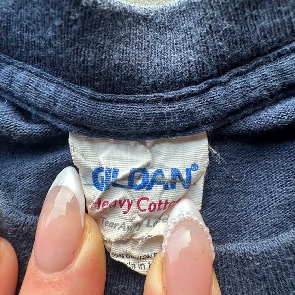 Vtg Mystic Wolf Howling Moon T-Shirt Men's M Blue Gildan Nature Art Tee Y2K - Picture 3 of 9